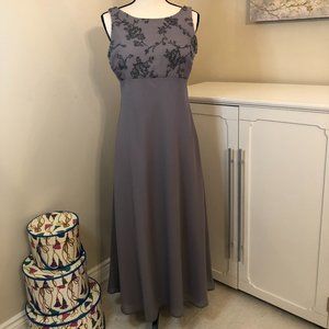 Harlow, Vintage Grey Sleeveless Embellished Tea-Length Dress, NWT, Sz. 12 Petite